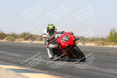 media/Mar-28-2022-Superbike Trackdays (Mon) [[b8603d0f67]]/Open Track Time/Turn 3 Inside/